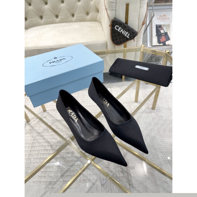 Pra*a high heels